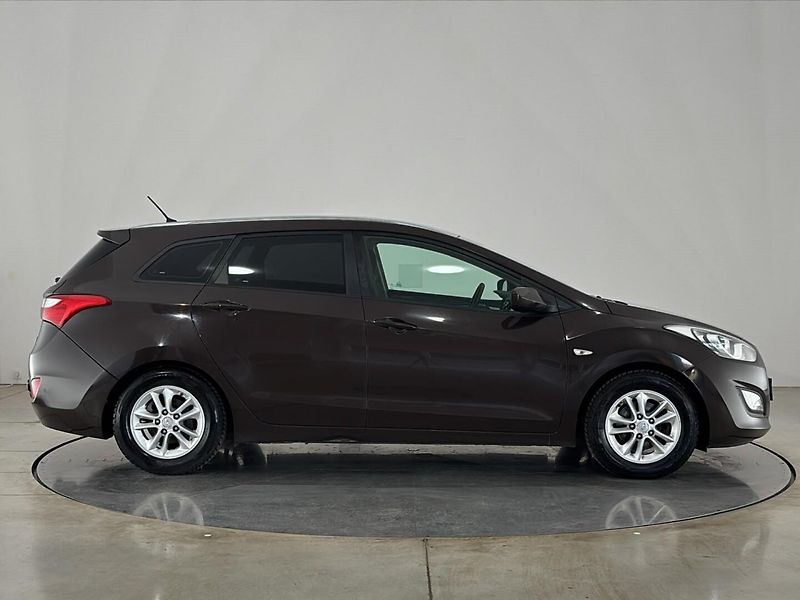 Hyundai i30 Trikolor - fotka 16 z 25
