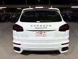 Porsche Cayenne (2016) Sportovní verze GTS - náhled 2