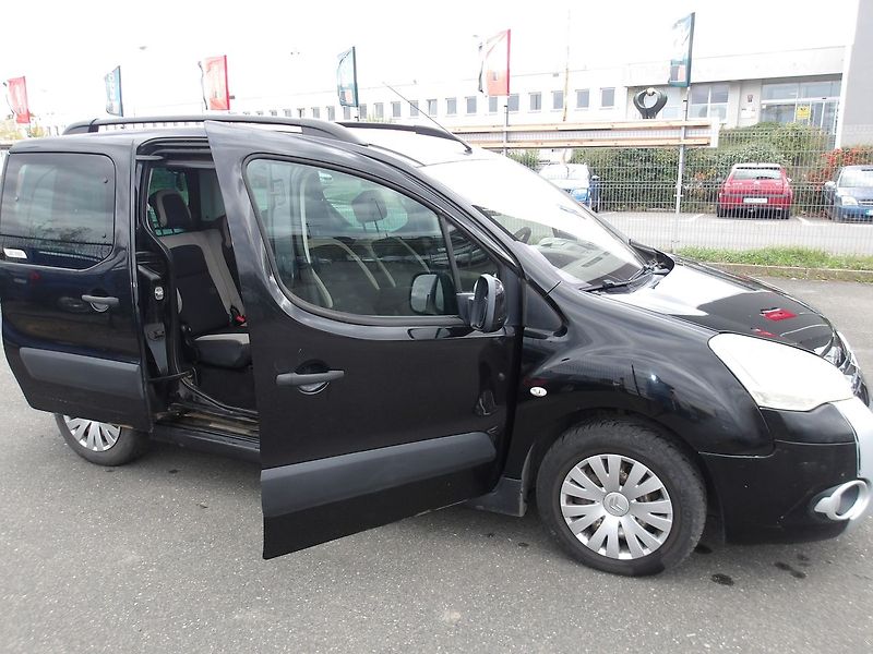 Citroën Berlingo 1,6HDi 2xŠOUPAČKY ! - fotka 13 z 29