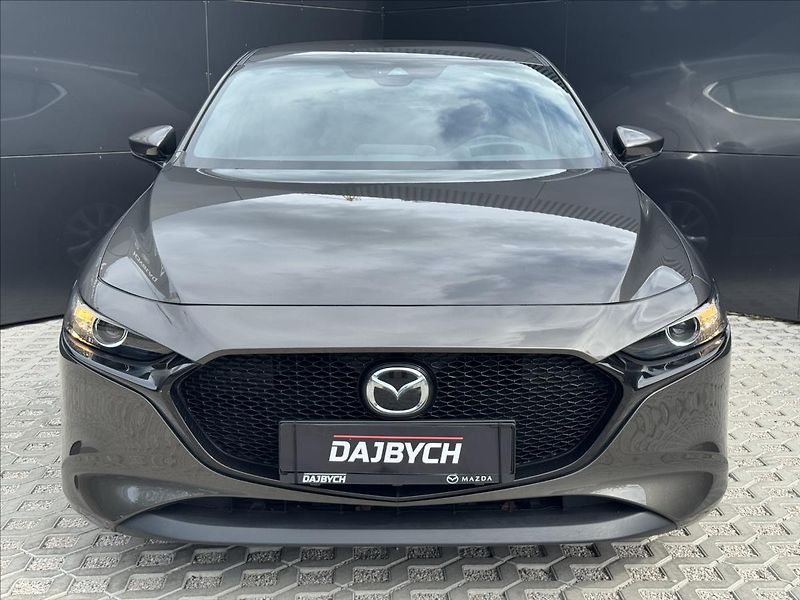 Mazda 3 2,0 Skyactiv-G Style AT - fotka 4 z 29