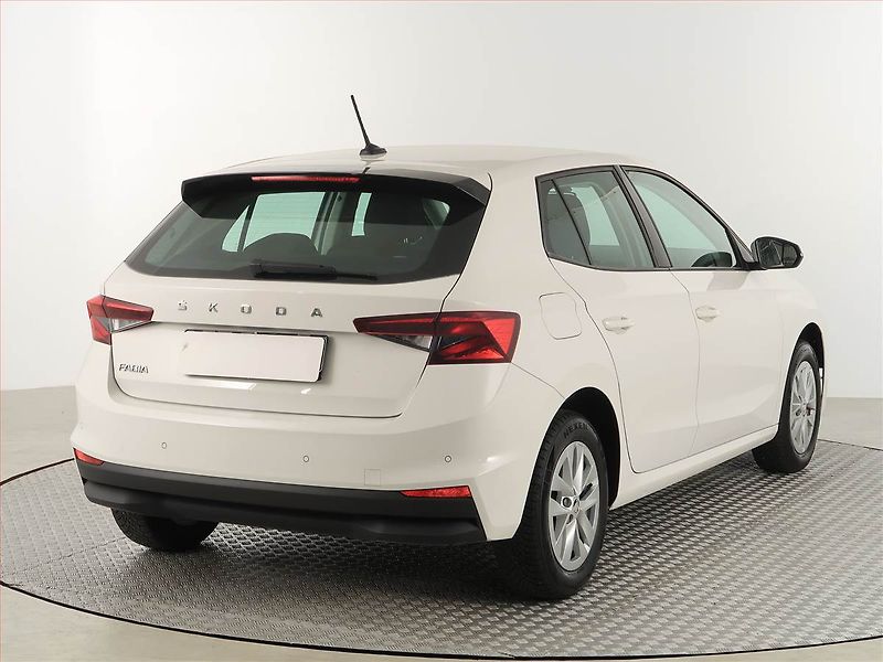 Škoda Fabia (2023) 1.0 TSI, Tempomat - fotka 5 z 17
