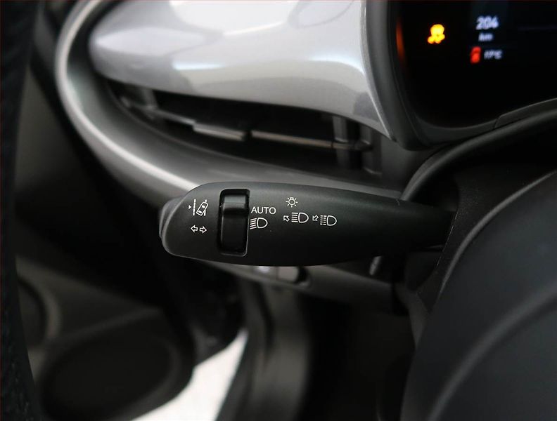 Fiat 500e (2023) 42 kWh, SoH 95%, digi klima - fotka 18 z 21