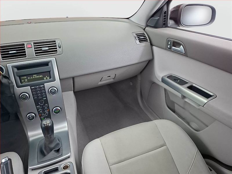 Volvo S40 (2009) 2.0 D, Tempomat - fotka 8 z 14
