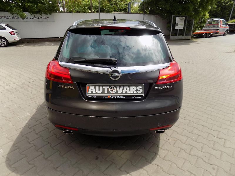 Opel Insignia (2013) 2.0 CDTi 4x4 BI Turbo Původ ČR - fotka 6 z 13