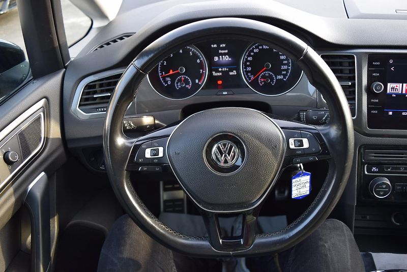 Volkswagen Golf Sportsvan (2019) 1.5TSI 96kw IQ.DRIVE NAVI ACC  - fotka 29 z 49