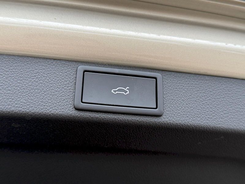 Škoda Octavia (2025) Top Selection 1.5 TSI / 110 kW - fotka 24 z 29