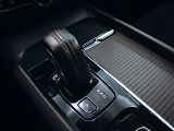 Volvo XC60 B4 AWD Momentum Pro - náhled 15