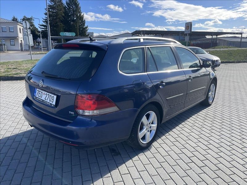 Volkswagen Golf 1,4 TSi 90kw DSG Comfortline G - fotka 42 z 44