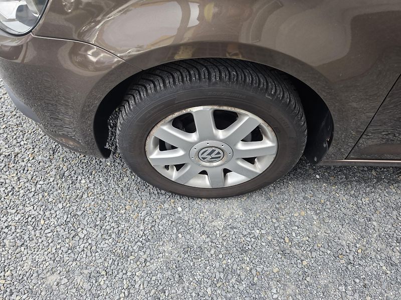 Volkswagen Touran 1.2 TSI 7 Míst Match - fotka 7 z 20