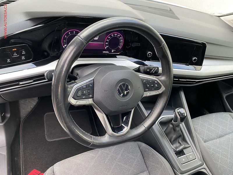Volkswagen Golf (2020) 1.0TSi, ČR, Life, LED - fotka 12 z 18