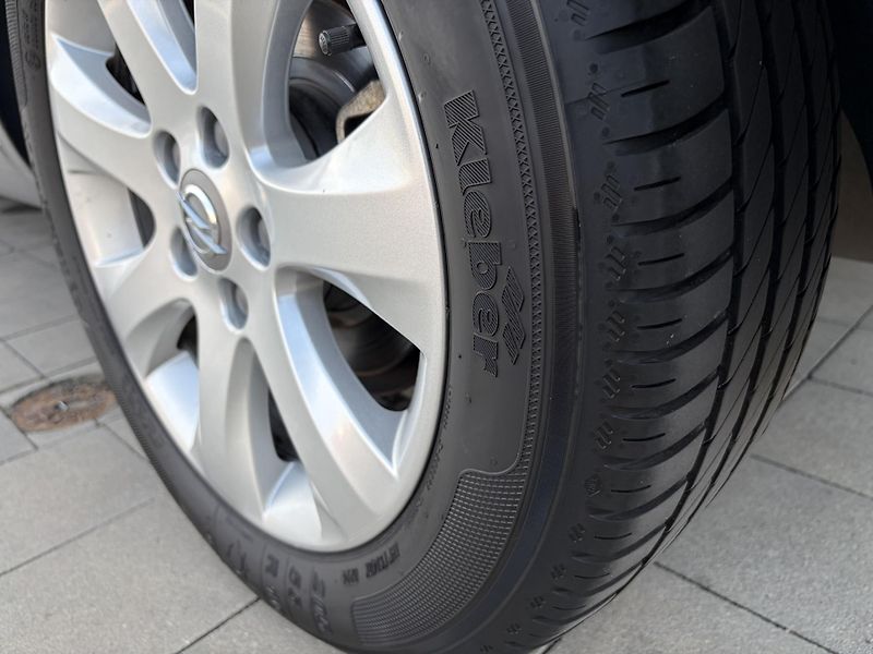 Opel Meriva (2012) 1.4i 74kW/BEZ KOROZE/N.ROZVODY - fotka 8 z 23