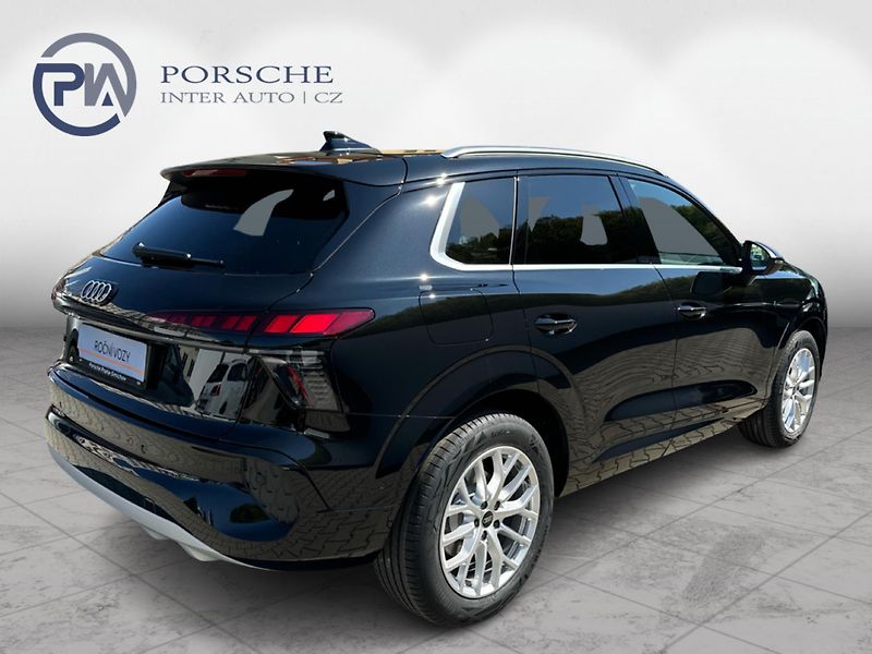 Audi Q3 TDI 110 kW 150 koní - fotka 6 z 24