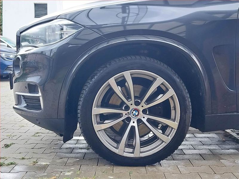 BMW X5 (2015) xDrive40d, 4X4, Automat, Kůže - fotka 13 z 24