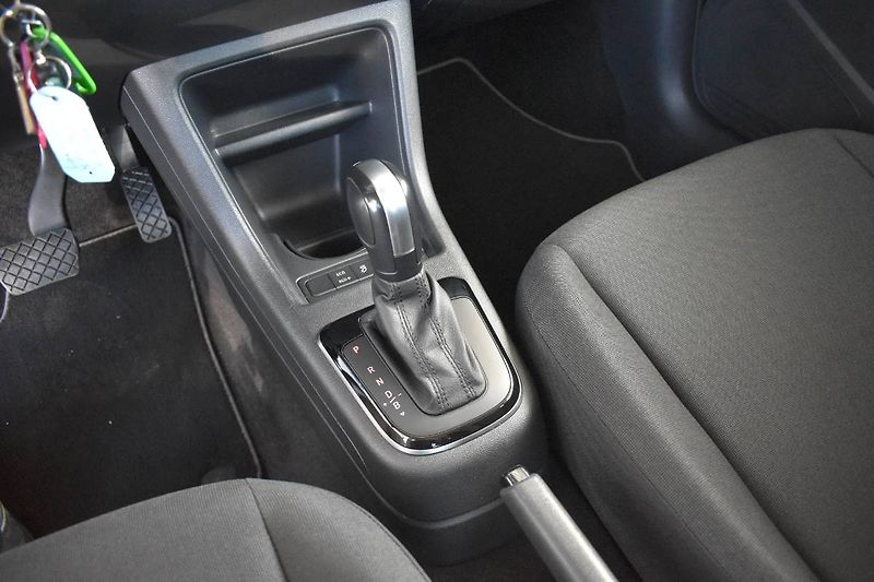 Volkswagen e-up! (2021) 61kW, TOP stav - fotka 16 z 20