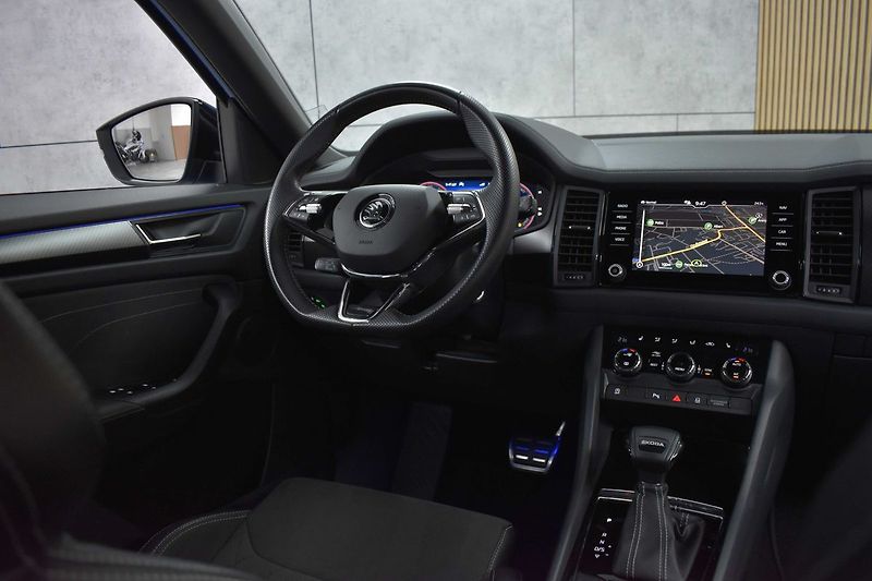 Škoda Kodiaq 1.5 TSI SPORTLINE*DSG*DPH*ČR 1 - fotka 8 z 43