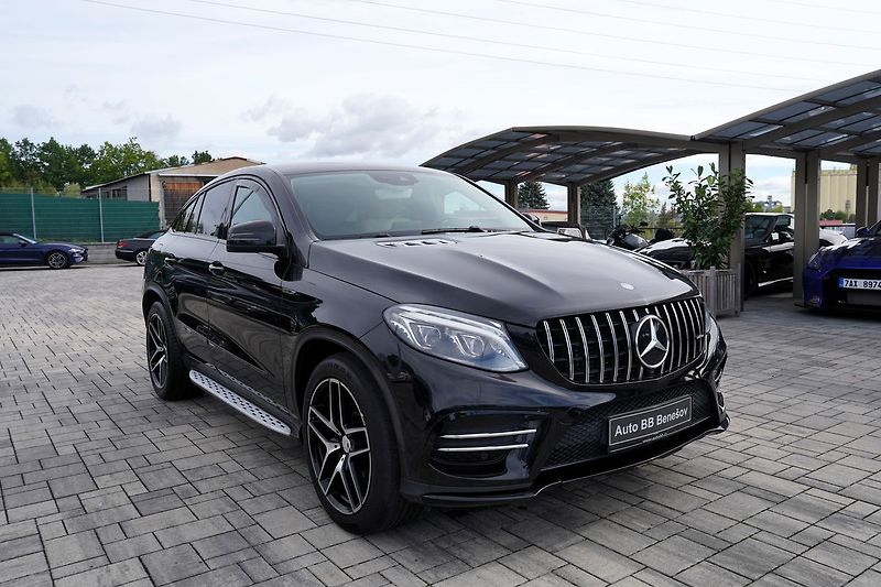 Mercedes-Benz GLE 350d 4Matic AMG/tažné/Harman - fotka 8 z 46