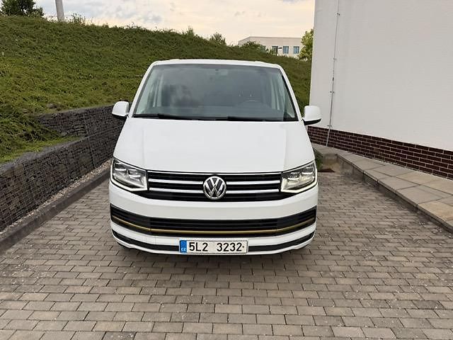 Volkswagen Transporter (2016) - fotka 10 z 12