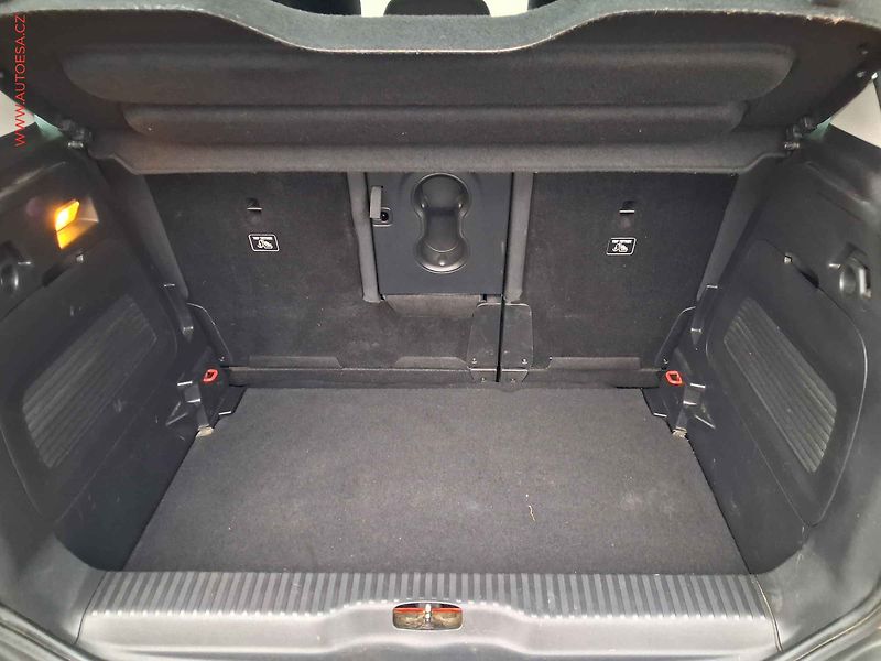 Citroën C3 Aircross (2018) 1.2 PT, 1.maj,ČR, AC, tempo - fotka 7 z 18