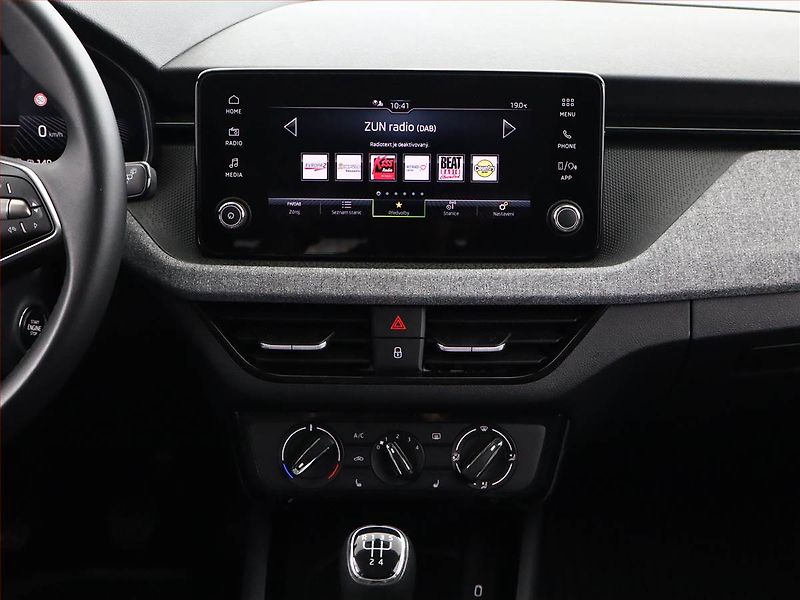 Škoda Kamiq (2025) Selection 1.0 TSI - fotka 10 z 18