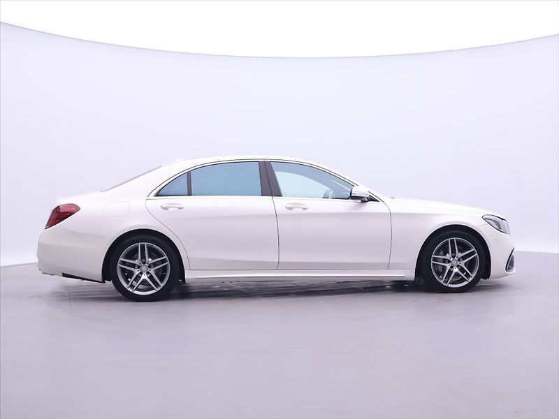 Mercedes-Benz Třídy S 3,0 350d 4Matic AMG paket - fotka 8 z 39