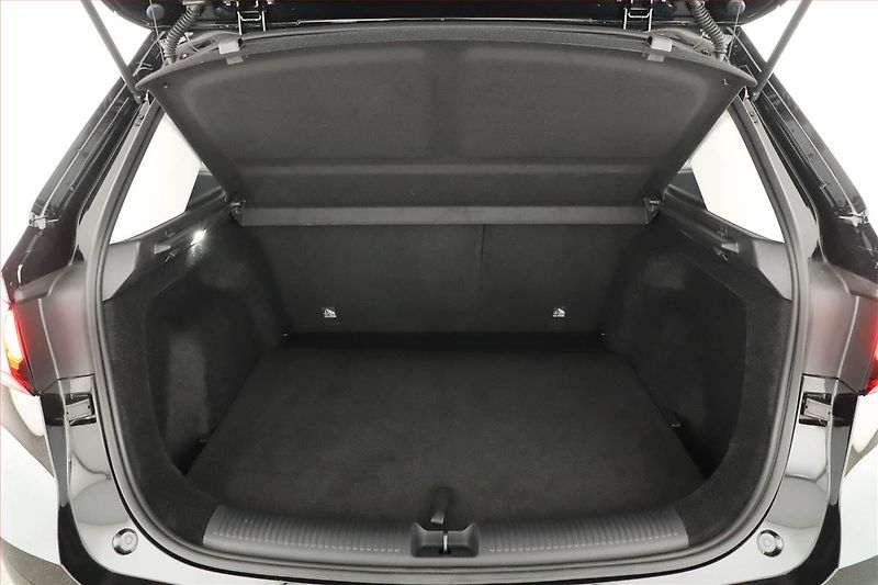 MG ZS (2026) 1.5 i, ELEGANCE, 360KAMERA - fotka 18 z 19