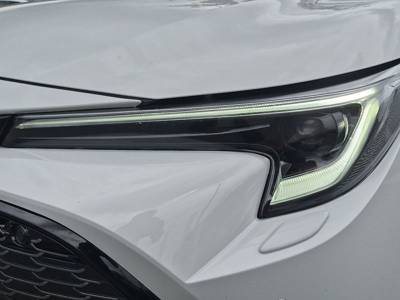 Toyota Corolla GR SPORT Dynamic 2.0 hybrid - fotka 25 z 25