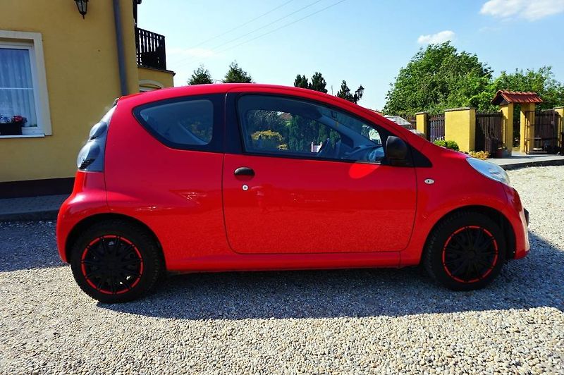 Citroën C1 (2007) 1,0 50 kW - fotka 3 z 21