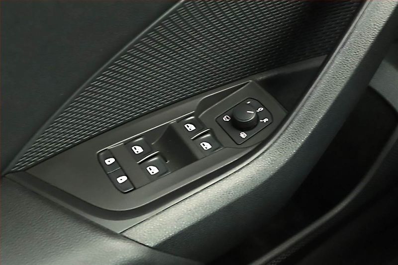 Škoda Octavia (2021) 2.0 TDI, Automat, Navi - fotka 17 z 17