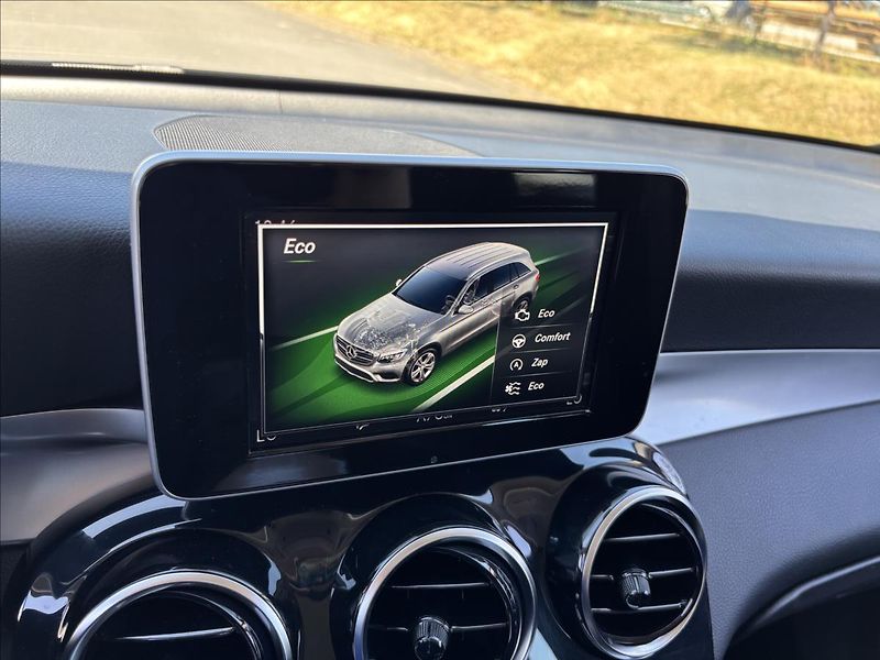 Mercedes-Benz GLC 2,1 220 d 4Matic 125kW - fotka 36 z 36