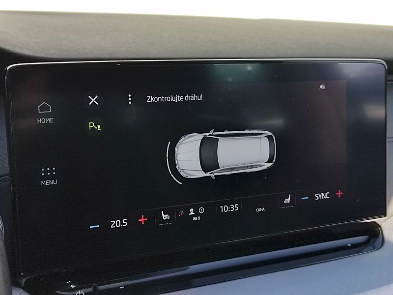 Škoda Octavia (2023) combi Tour 2,0 Tdi 110 Kw - fotka 18 z 37