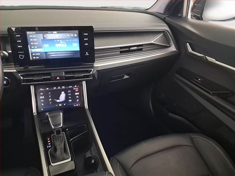 SsangYong Torres (2024) Style 1.5 T-GDI - fotka 8 z 17