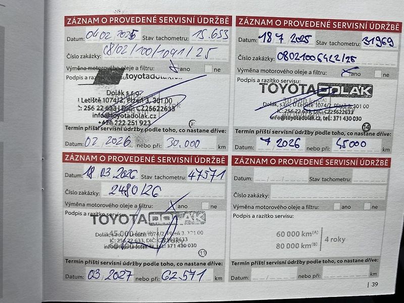 Toyota Corolla Cross 2.0HEV, ČR, Executive,4x4, DPH - fotka 17 z 18