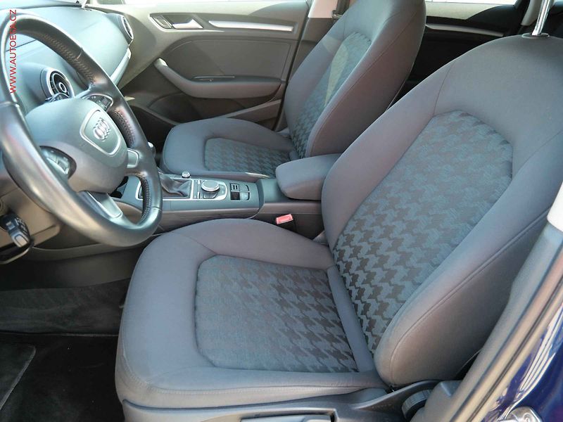 Audi A3 (2016) 1.6 TDi, Navi, AC - fotka 9 z 20
