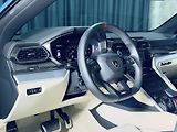 Lamborghini Urus (2024) S 23 MASAŽ HUD CARBON ZÁRUKA - náhled 24
