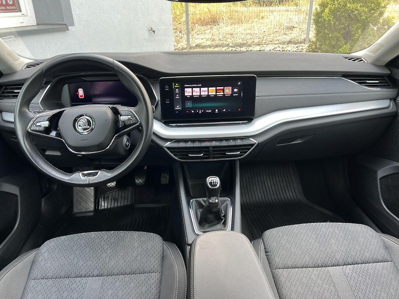 Škoda Octavia (2021) 1.5TSI 110kW STYLE TAŽNÉ  - fotka 11 z 25