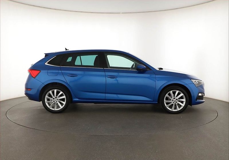 Škoda Scala (2020) 1.5 TSI, Serv.kniha, Tempomat - fotka 6 z 14