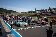 Takto stály vozy NASCAR na startu loňského ročníku.