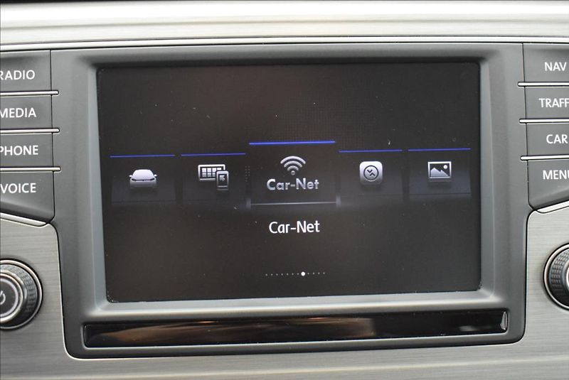 Volkswagen Golf Sportsvan 1,4 TSi, 1.maj,NAVI,XEN,LED - fotka 21 z 36