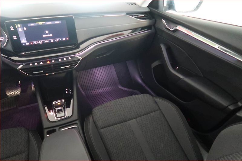 Škoda Octavia (2021) Style 1.4 TSI iV - fotka 8 z 22