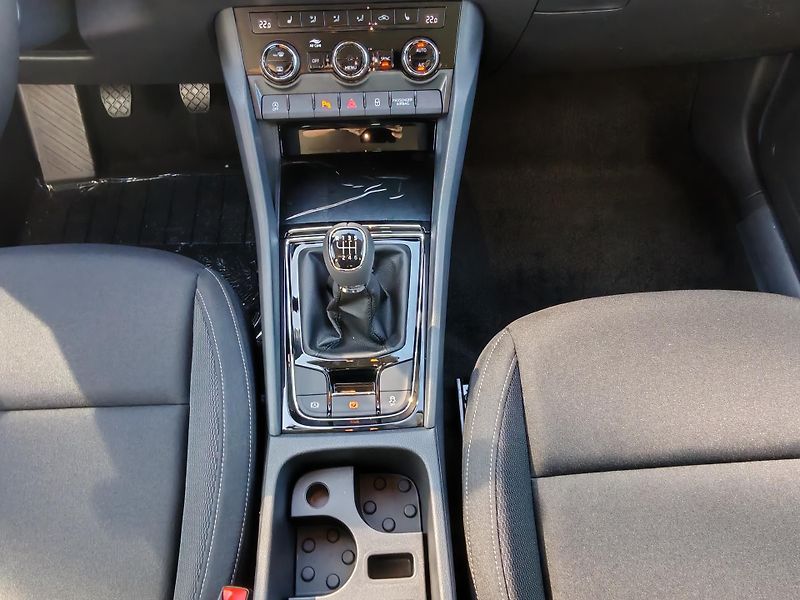 Škoda Karoq (2026) Classic, 110kw, MP - fotka 9 z 12