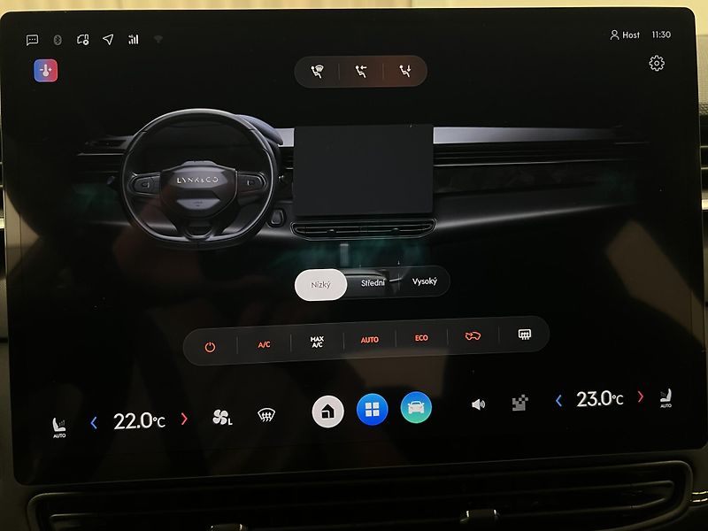 Lynk & Co 01 CORE PHEV AUT CZ 1.maj - fotka 45 z 48