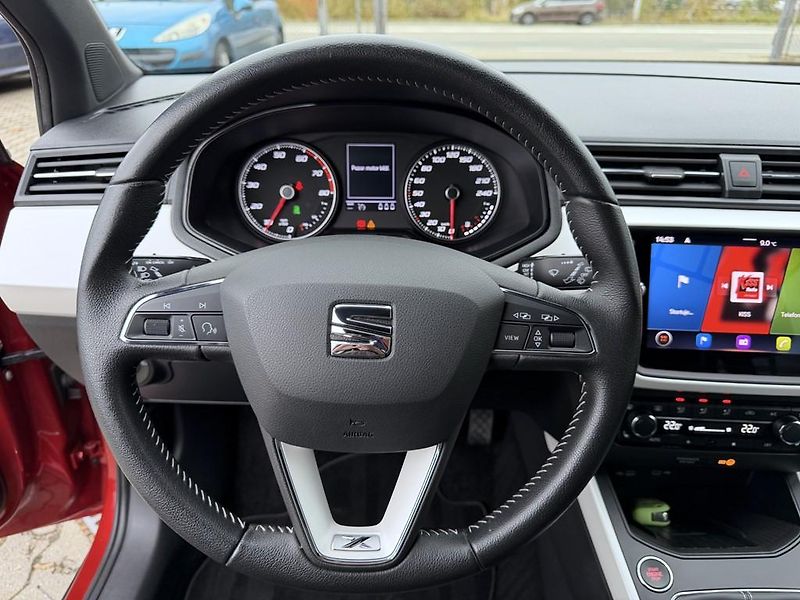Seat Arona 1.0 TGI Xcellence, LED. - fotka 13 z 20