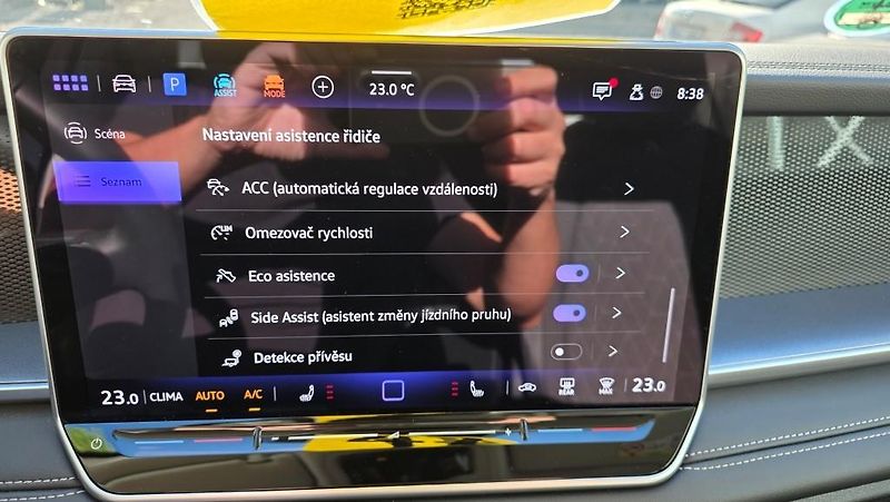 Volkswagen Tayron (2025) 2.0 TDI 142kW 4x4 DSG7 7míst - fotka 32 z 41