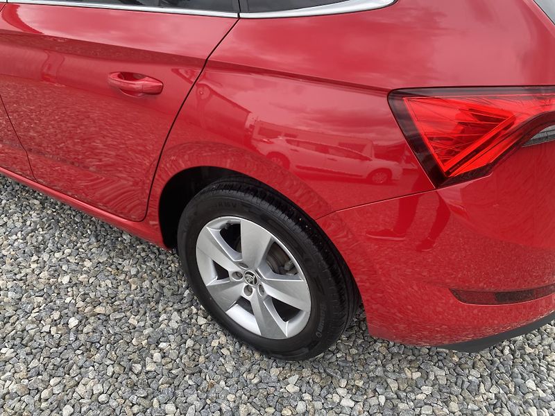 Škoda Scala 1.0i G-TEC STYLE CZ DPH LED 1A - fotka 33 z 156