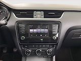 Škoda Octavia (2014) 1.6 TDI, Serv.kniha, Navi - náhled 12