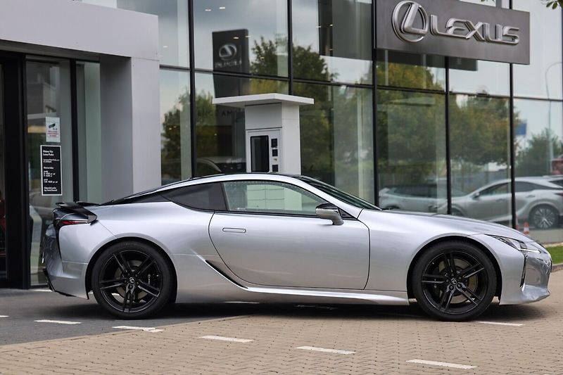 Lexus LC 500 500 BESPOKE - fotka 7 z 32