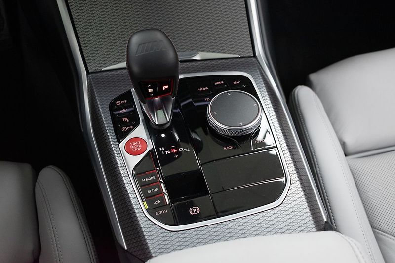 BMW M3 xDrive COMPETITION 390kW - fotka 26 z 52