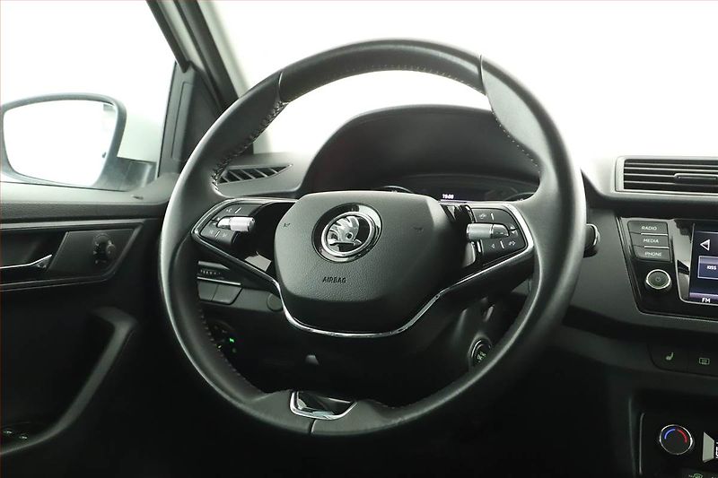 Škoda Fabia (2022) Ambition 1.0 TSI, ČR,1.maj - fotka 12 z 13
