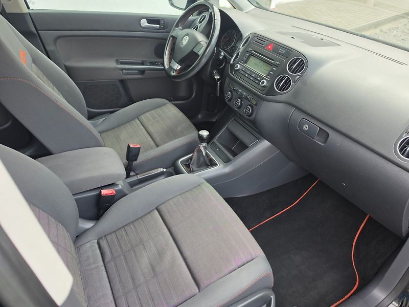 Volkswagen Golf Plus (2006) 1.6 i GOAL - fotka 17 z 26