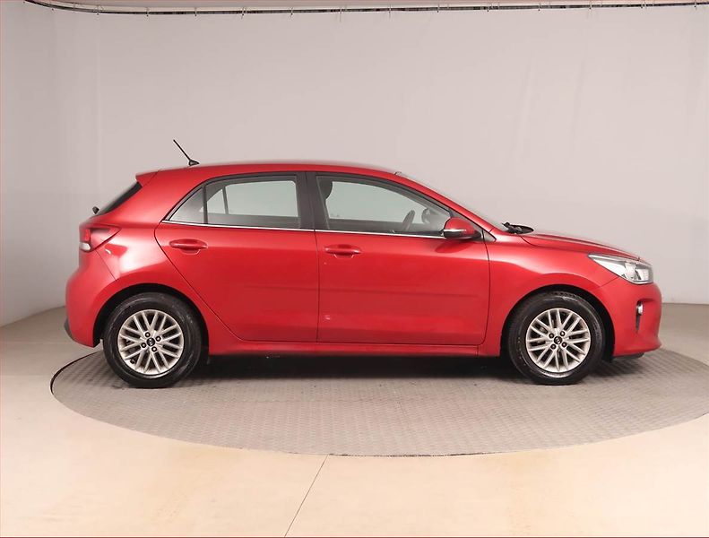 Kia Rio (2017) 1.25 CVVT, Serv.kniha - fotka 6 z 15